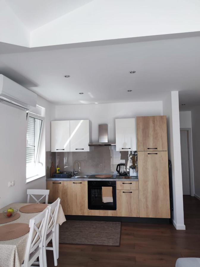 Charlie Apartments Vodice Exterior photo